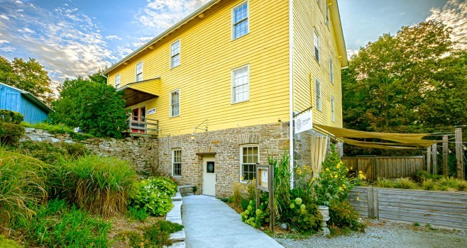 Outside of yello building